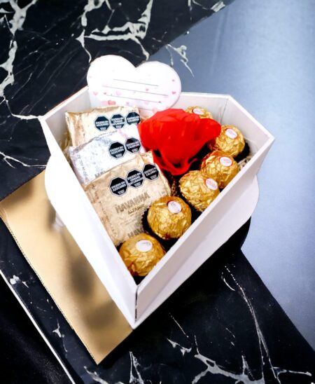 .Caja San Valentín XVI
